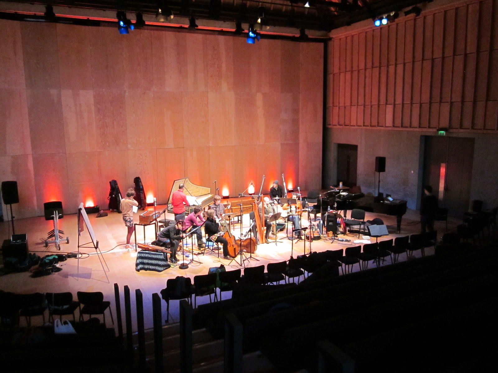 Revenge IMG 1369 stage set