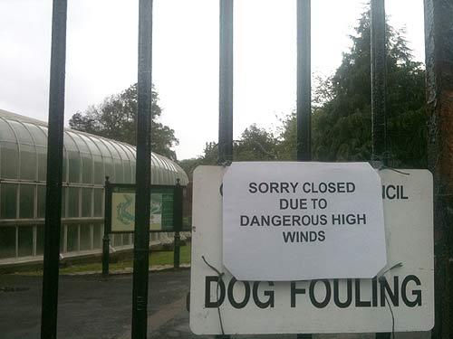 botanic gardens closed due to dangerous high winds
